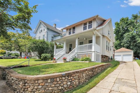 Homes For Sale - 17 Orchard Street<br/> Shelton, CT 06484