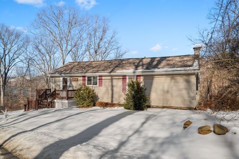 MLS: 24060458