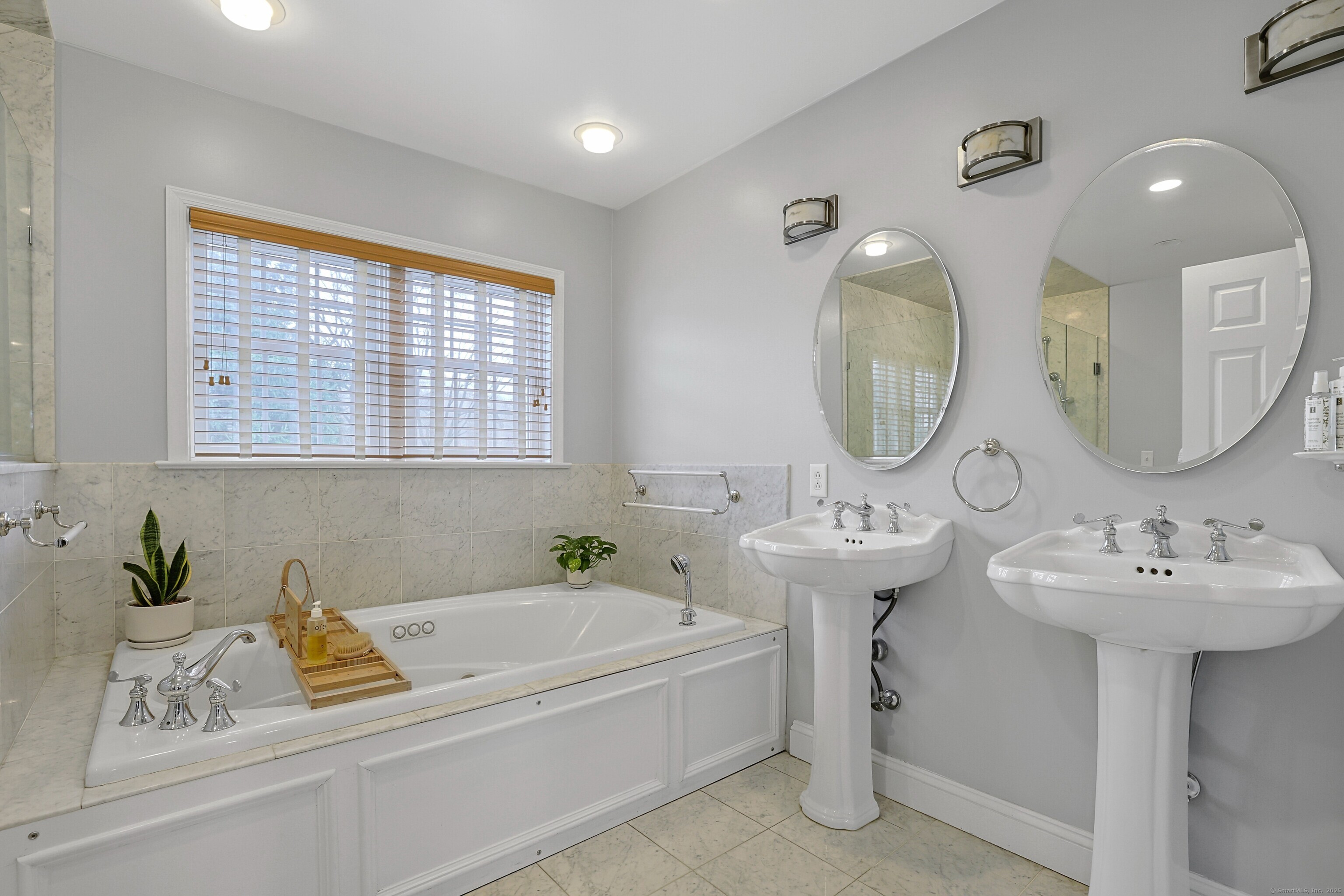 19 Cross Street, Greenwich, Connecticut image 14