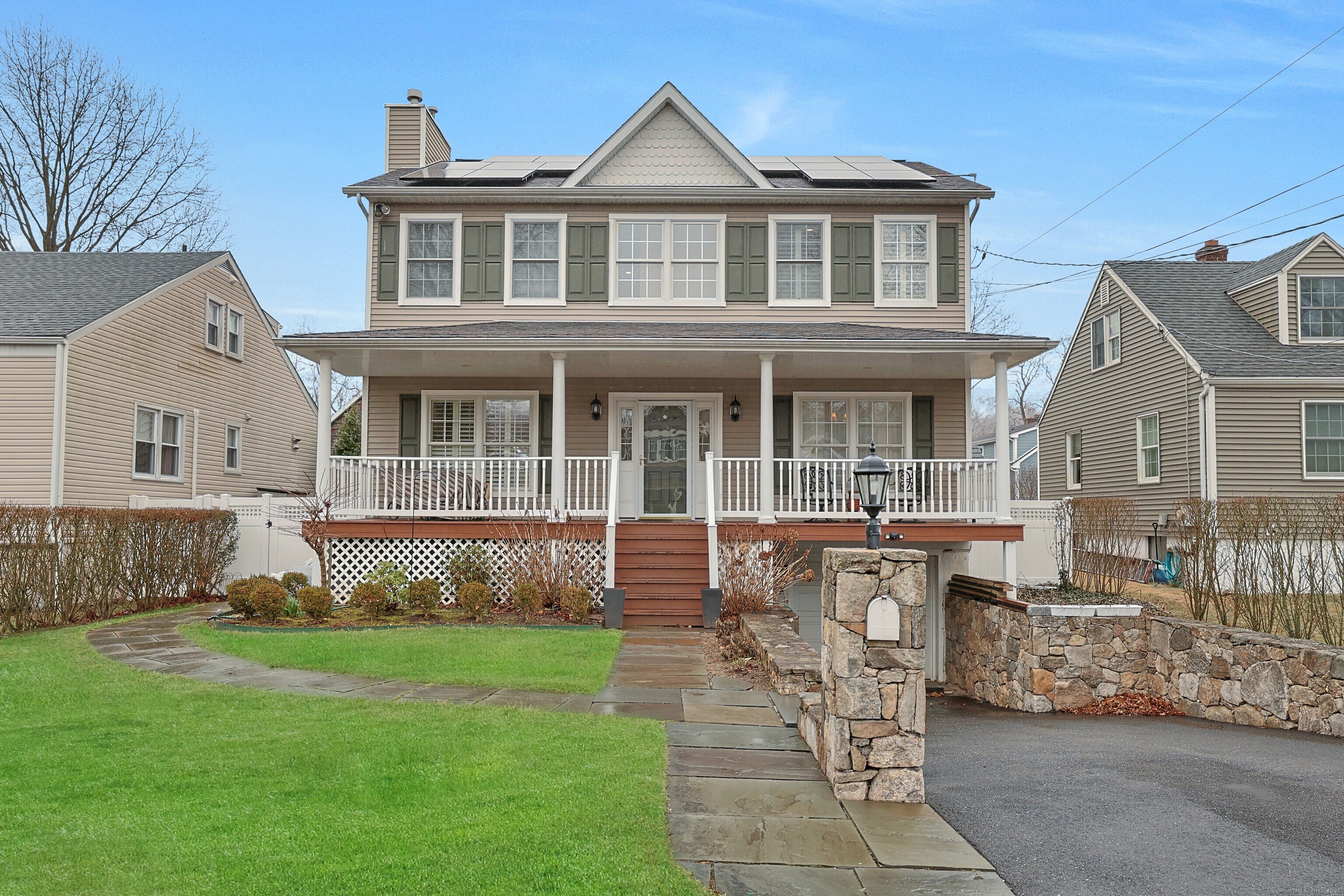 19 Cross Street, Greenwich, Connecticut image 1