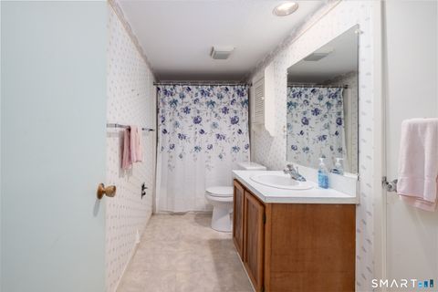 Tiny photo for 7 Maple Lane #7, Avon, CT 06001 (MLS # 24156451)