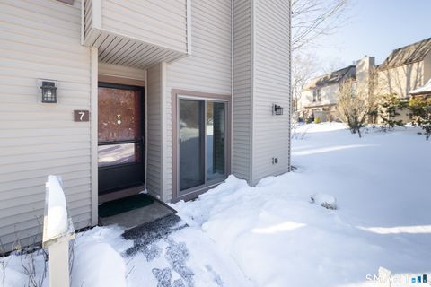 7 Maple Lane 7 Avon CT 06001