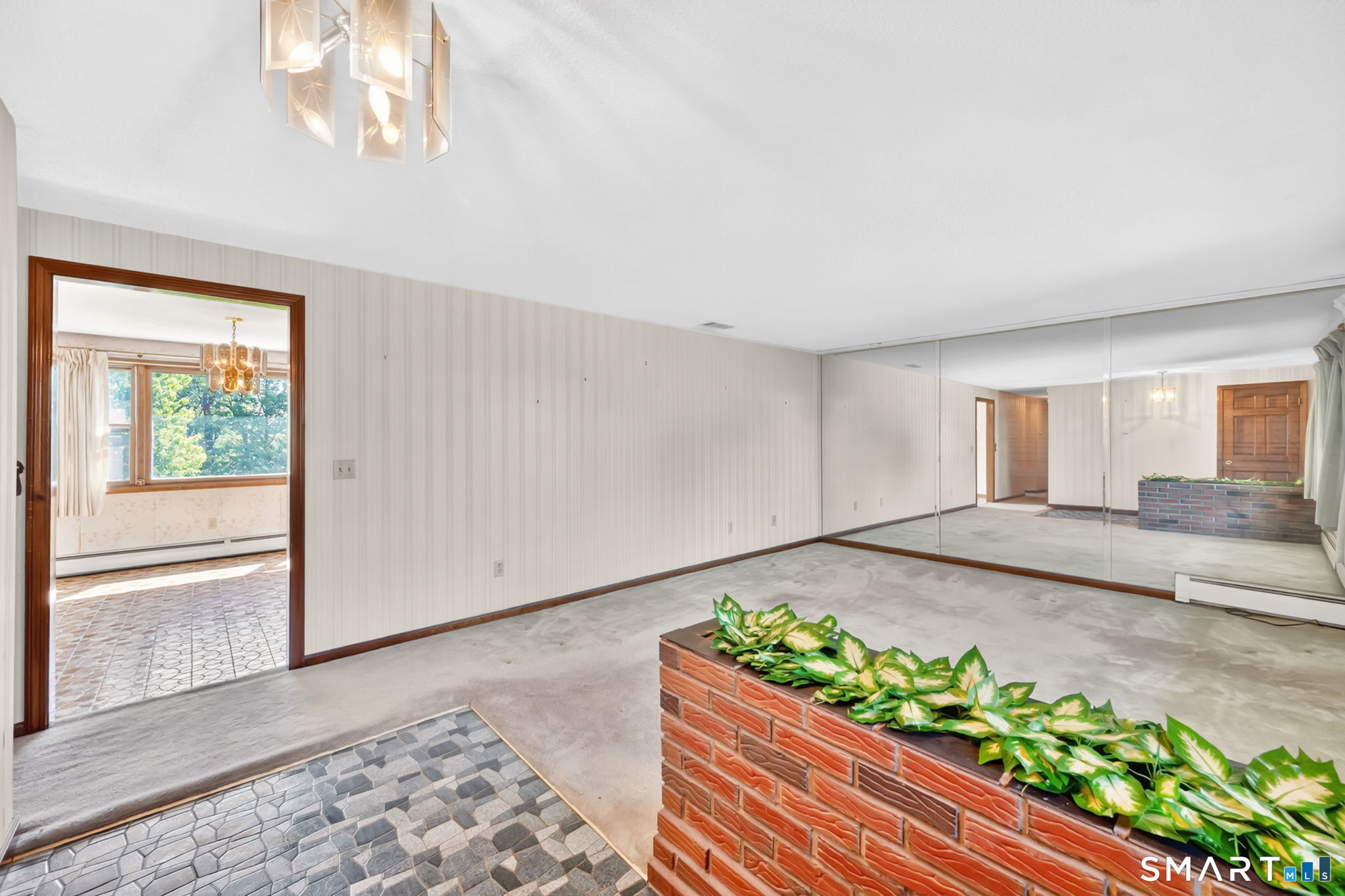 75 Barry Place
