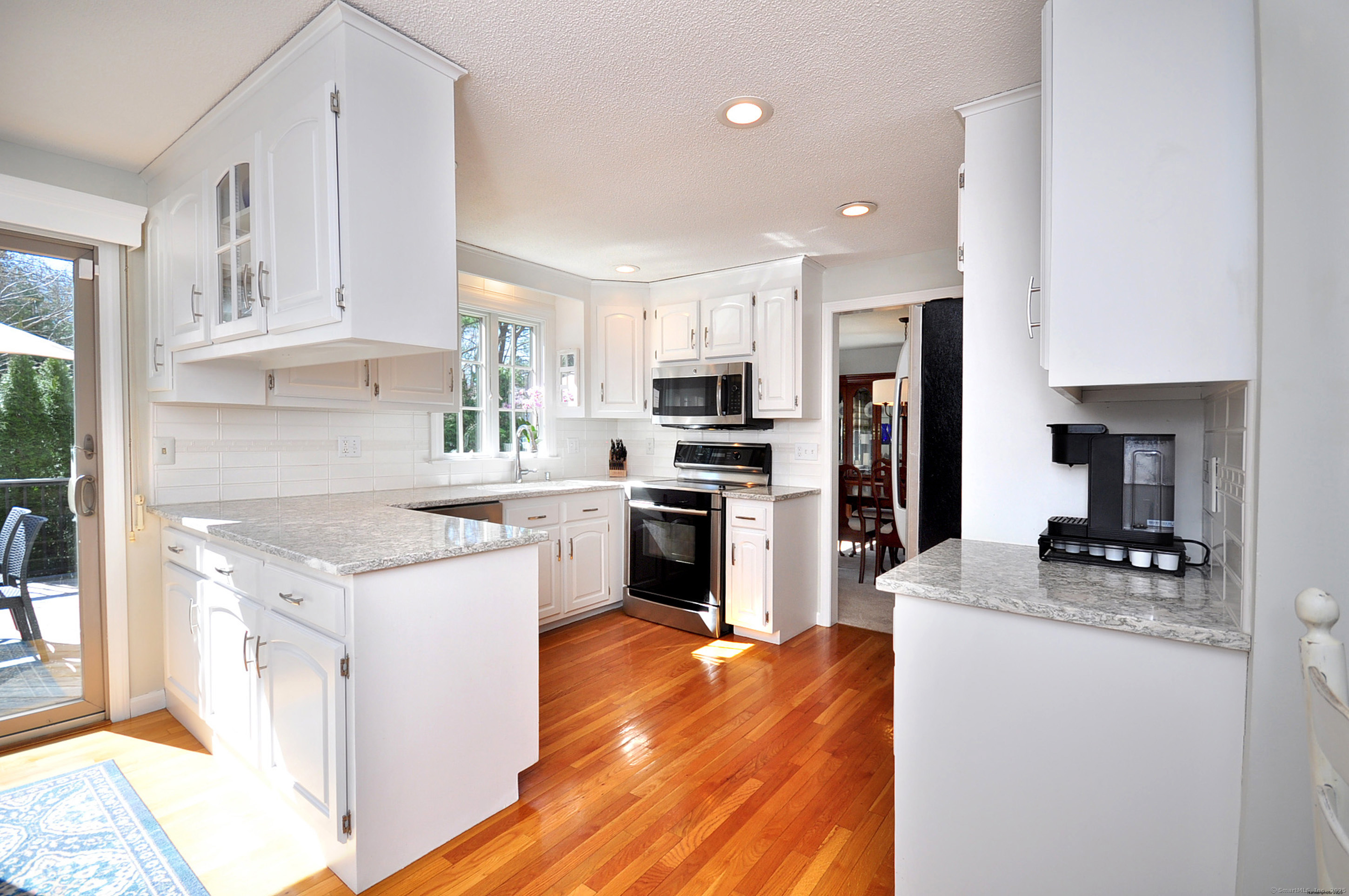 24 Carriage Drive, South Windsor, Connecticut image 15