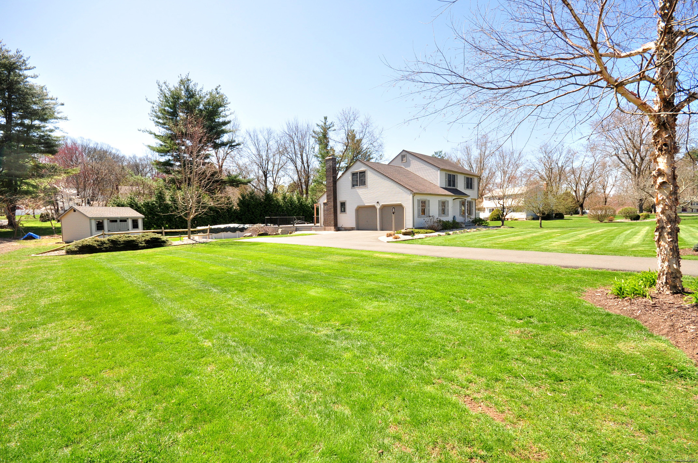 24 Carriage Drive, South Windsor, Connecticut image 2
