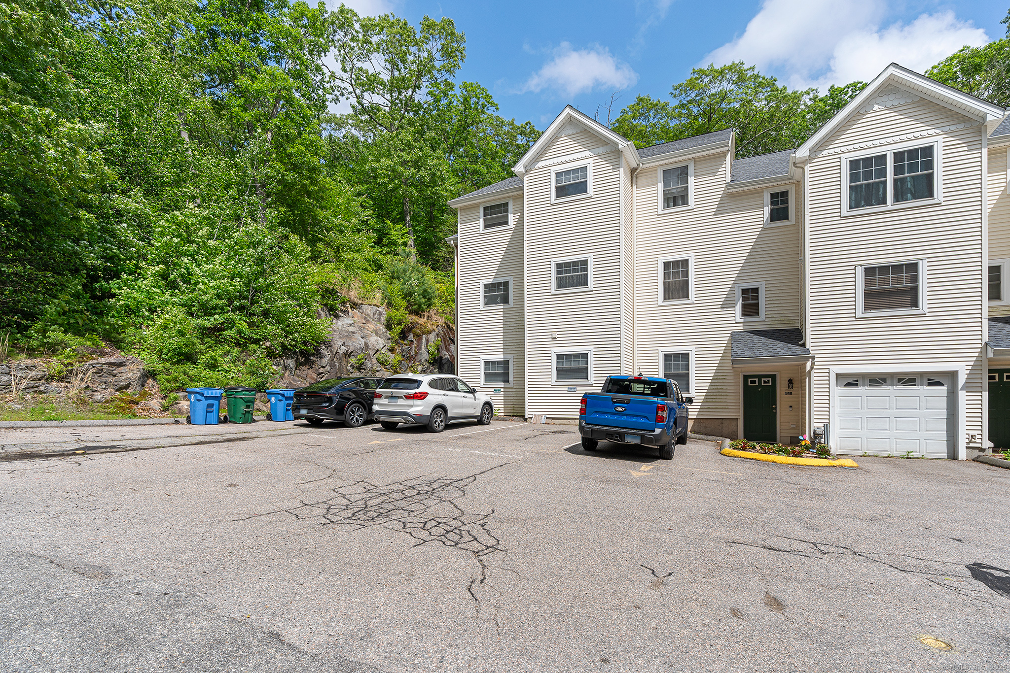 142 Summit Street #142, Norwich, Connecticut image 1