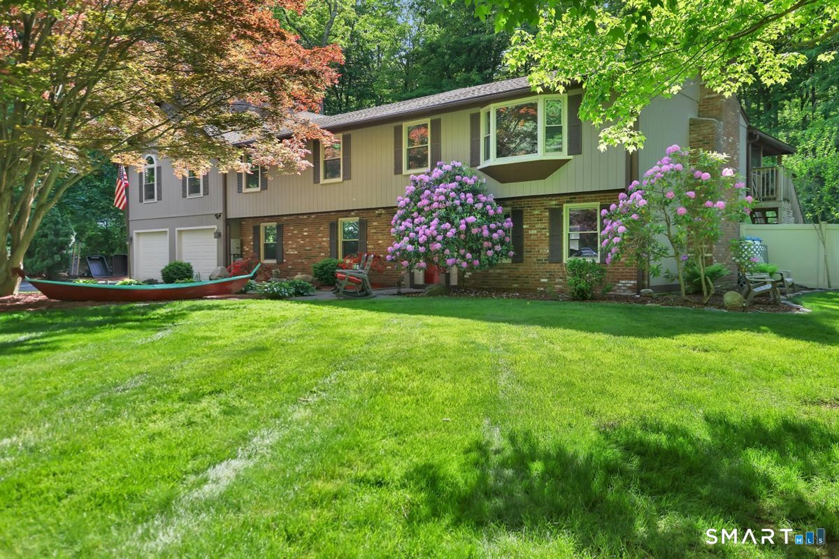 122 Ridgeview Circle