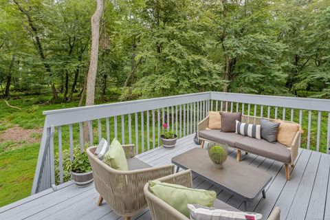 Tiny photo for 171 Proprietors Crossing, New Canaan, CT 06840 (MLS # 24115241)