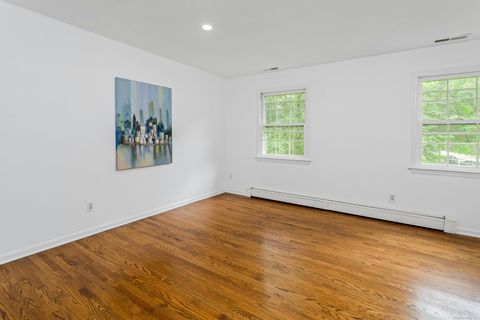 Tiny photo for 171 Proprietors Crossing, New Canaan, CT 06840 (MLS # 24115241)