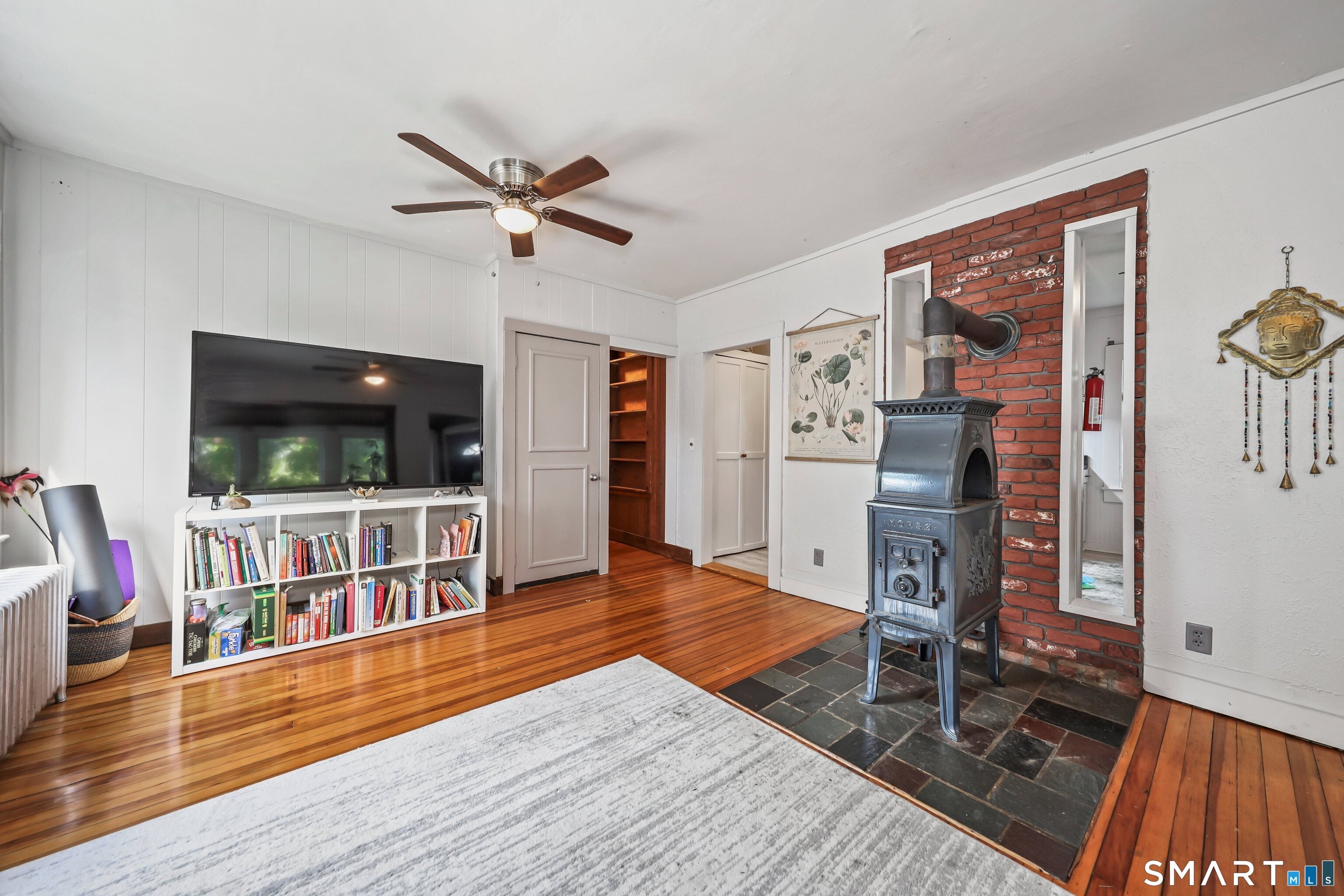 132 East Lake Street