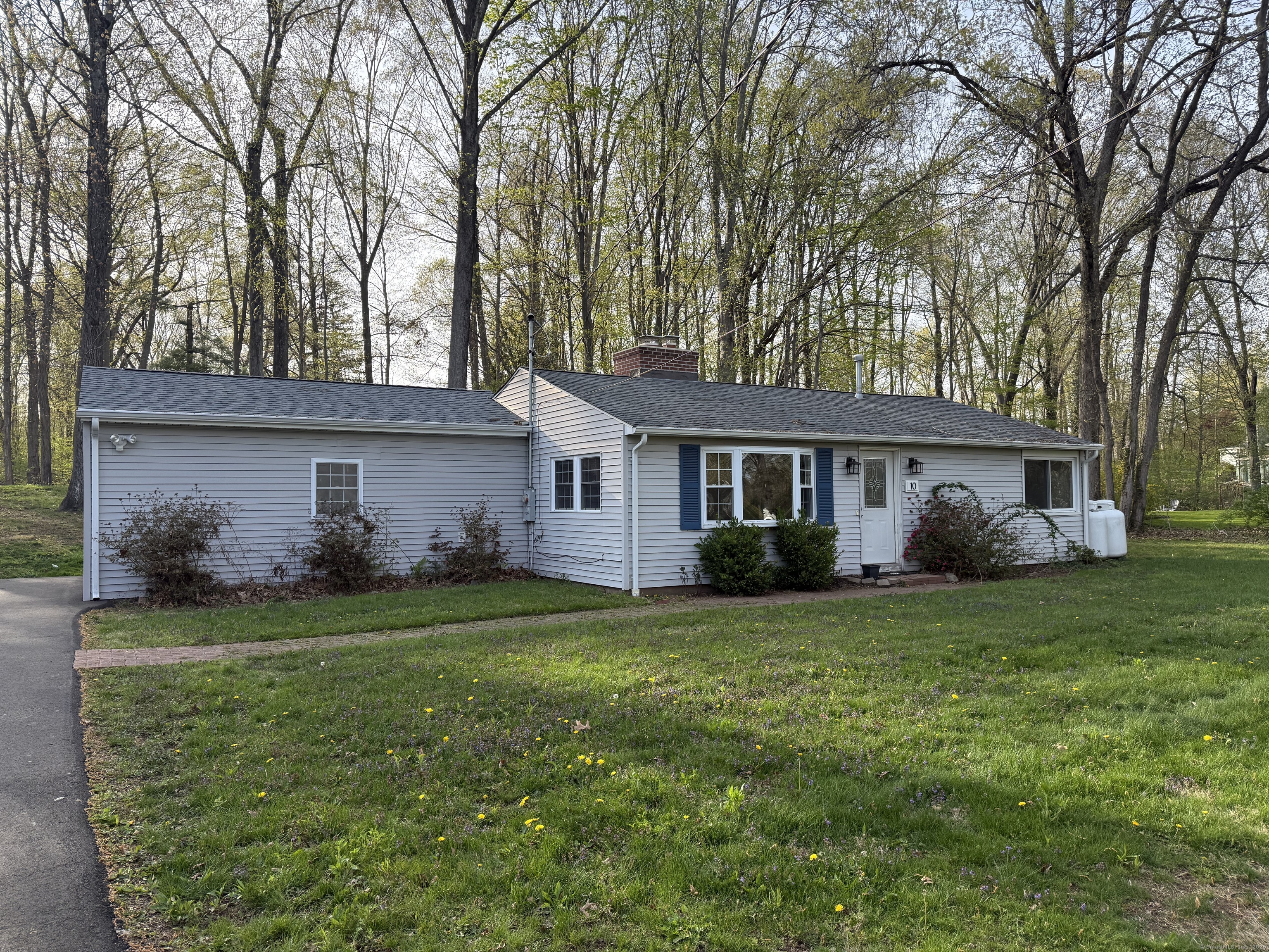 10 Old Hickory Lane, Branford, Connecticut image 1
