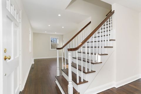 MLS: 24079653