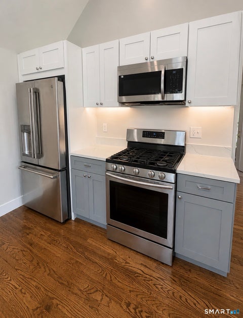 Tiny photo for 276 Harbor Street #2nd floor, Branford, CT 06405 (MLS # 24199607)