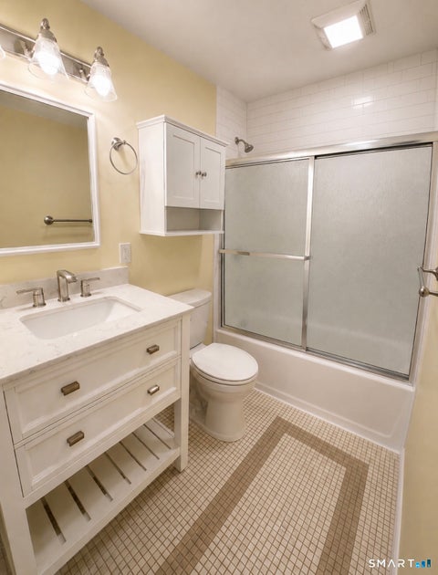 Tiny photo for 276 Harbor Street #2nd floor, Branford, CT 06405 (MLS # 24199607)