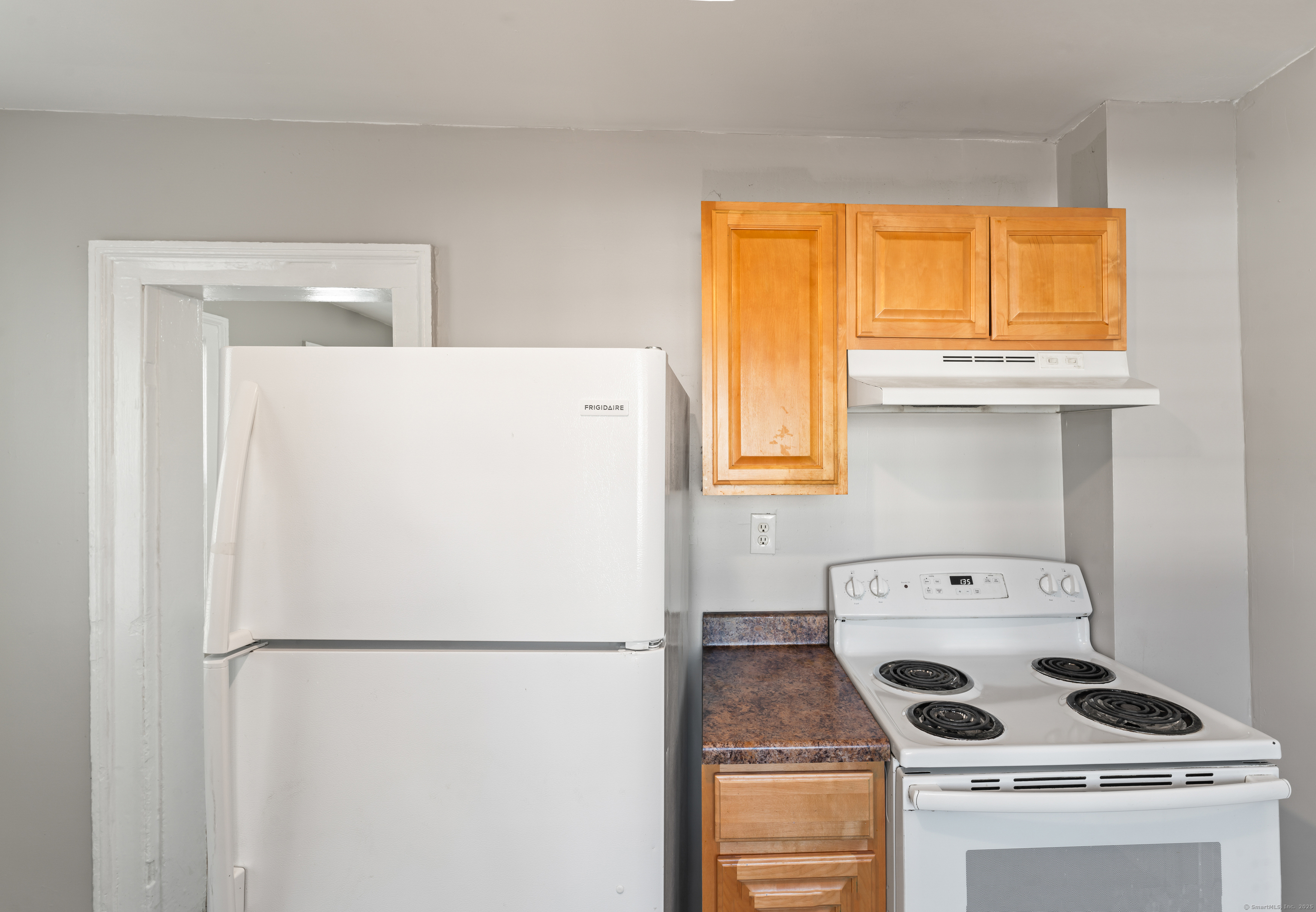 311 Bassett Street, New Haven, Connecticut image 15