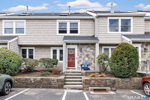 5 Glen Street 204 Greenwich CT 06830