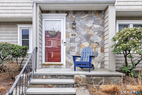 Tiny photo for 5 Glen Street #204, Greenwich, CT 06830 (MLS # 24164788)