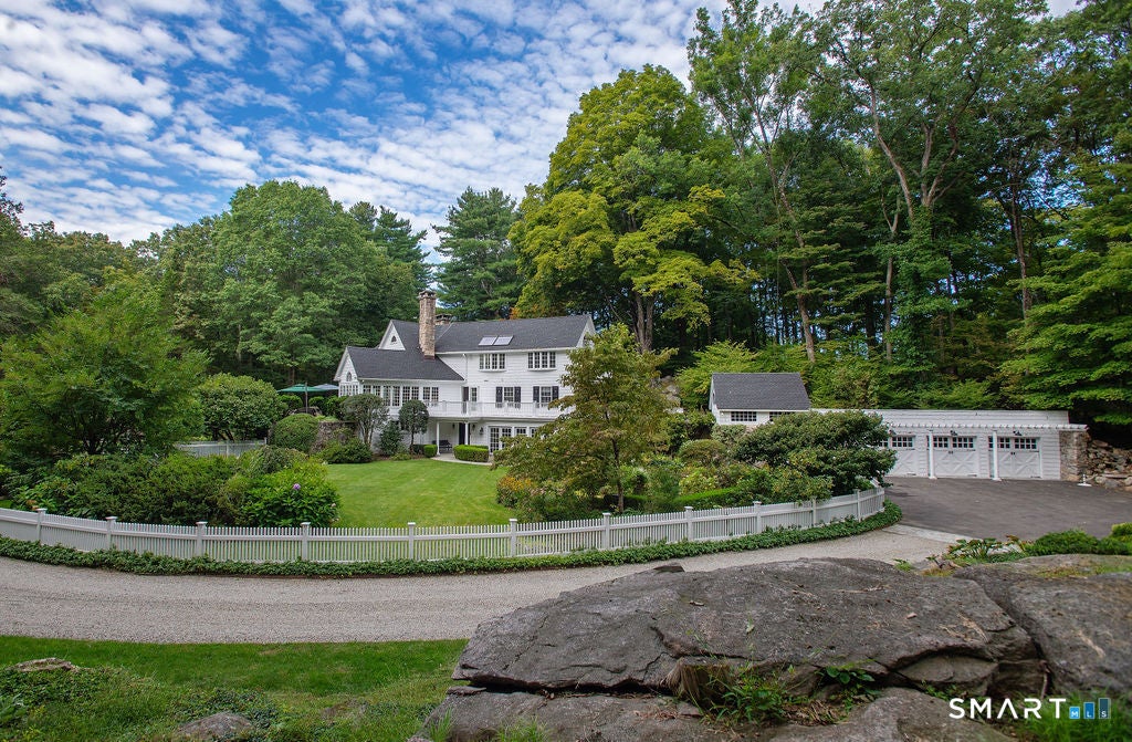 Photo of 13 Lakeside Drive, Stamford, CT 06903 (MLS # 24214293)