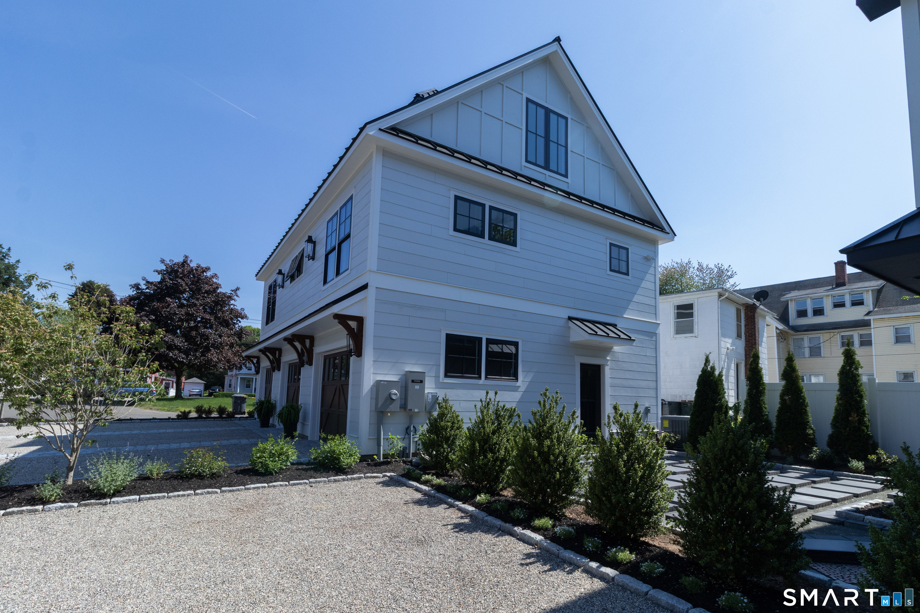 650 Main Street 3