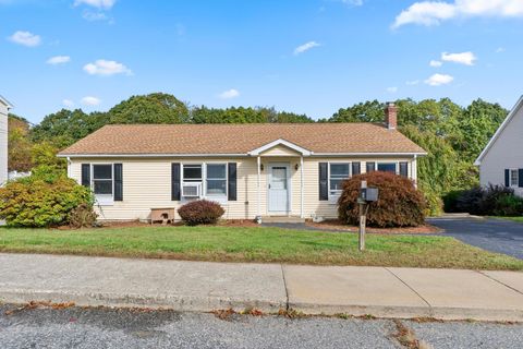 Photo of 146 Mirra Drive, Groton, CT 06340 (MLS # 24133225)