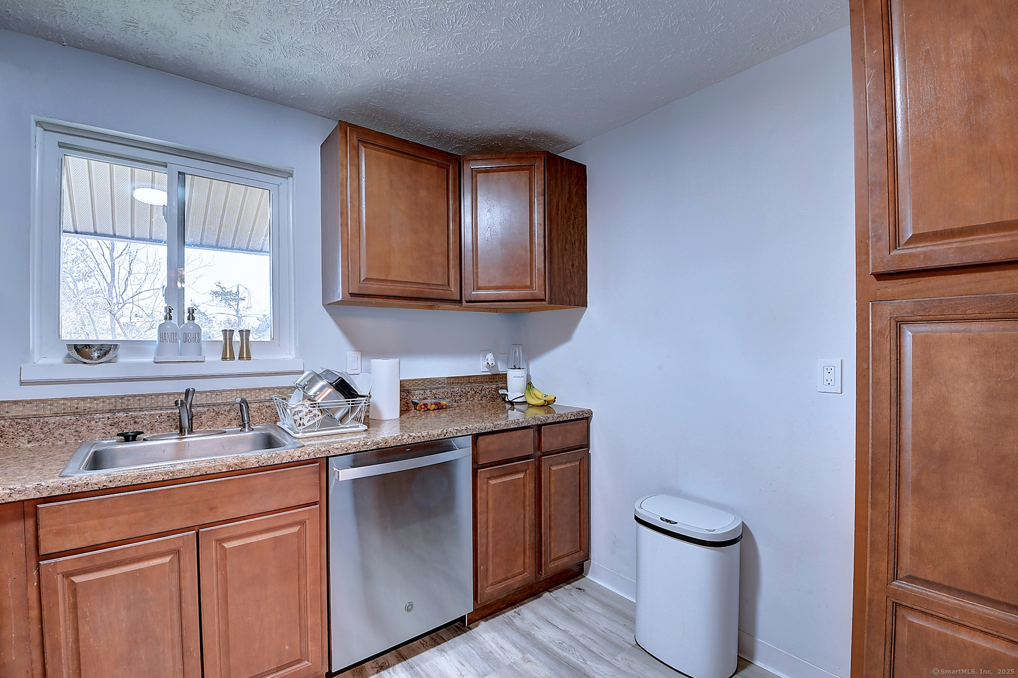 20 Amato Drive #APT G, South Windsor, Connecticut image 11