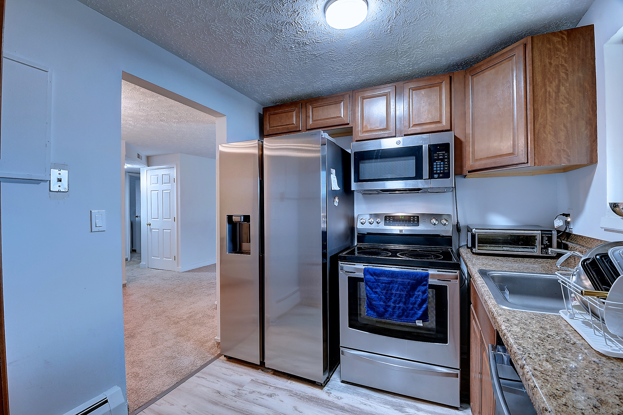 20 Amato Drive #APT G, South Windsor, Connecticut image 10