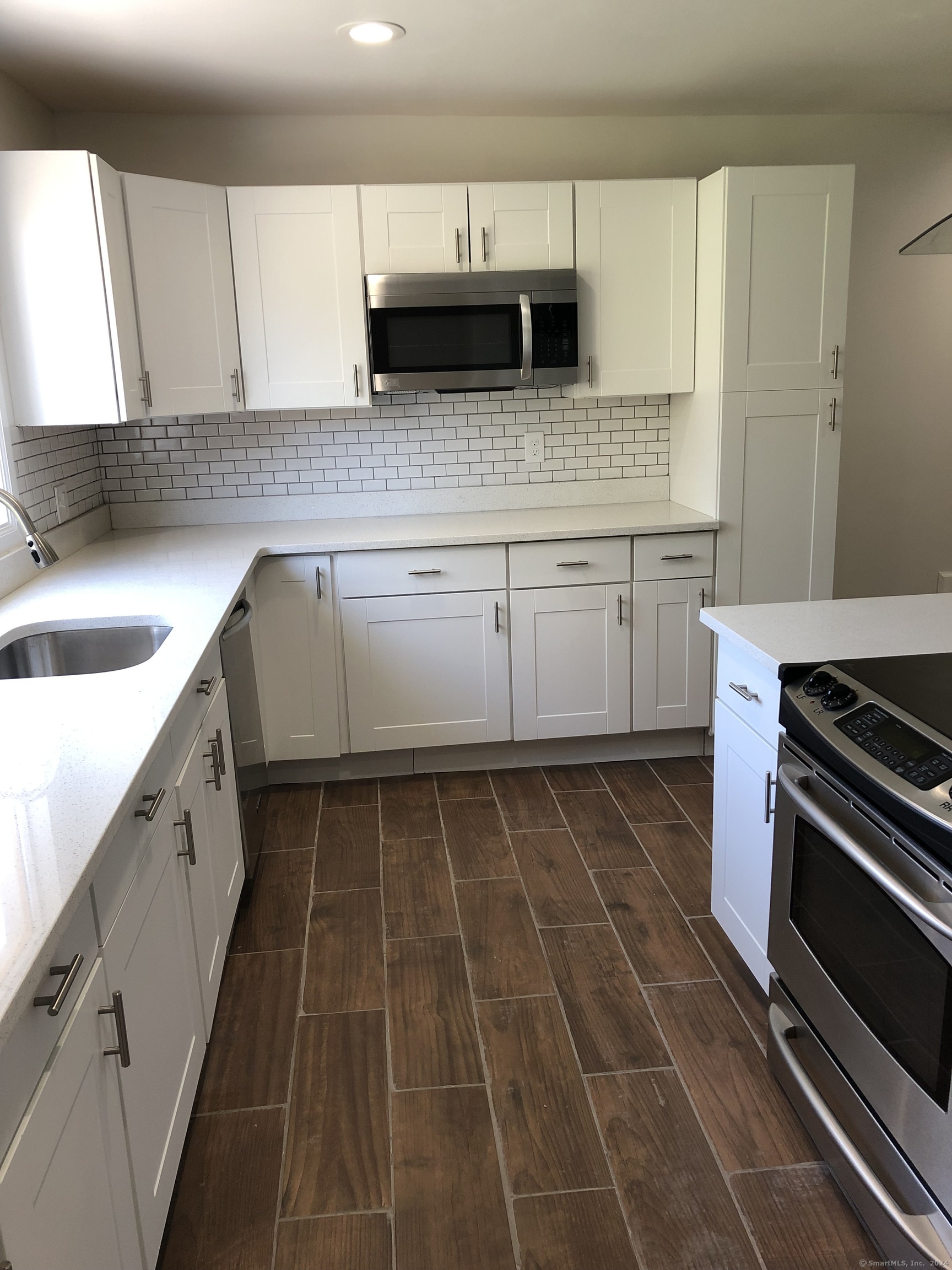 86 Vanguard Street, Bridgeport, Connecticut image 9