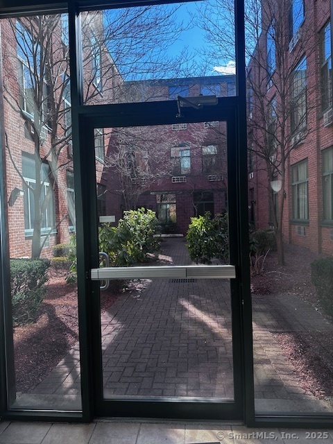390 Charles Street #APT 211, Bridgeport, Connecticut image 2