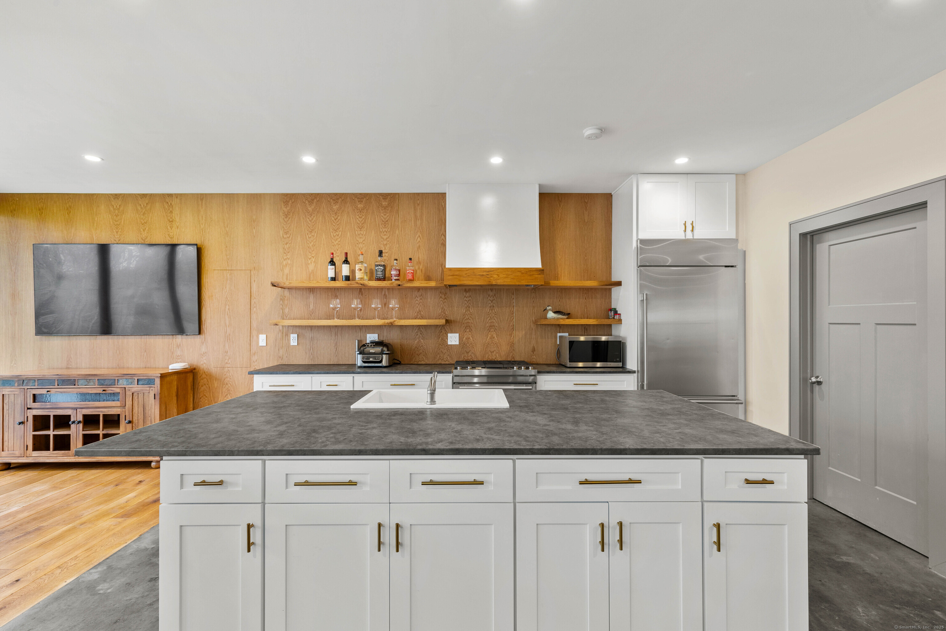 32 Cream Pot Road, Clinton, Connecticut image 17