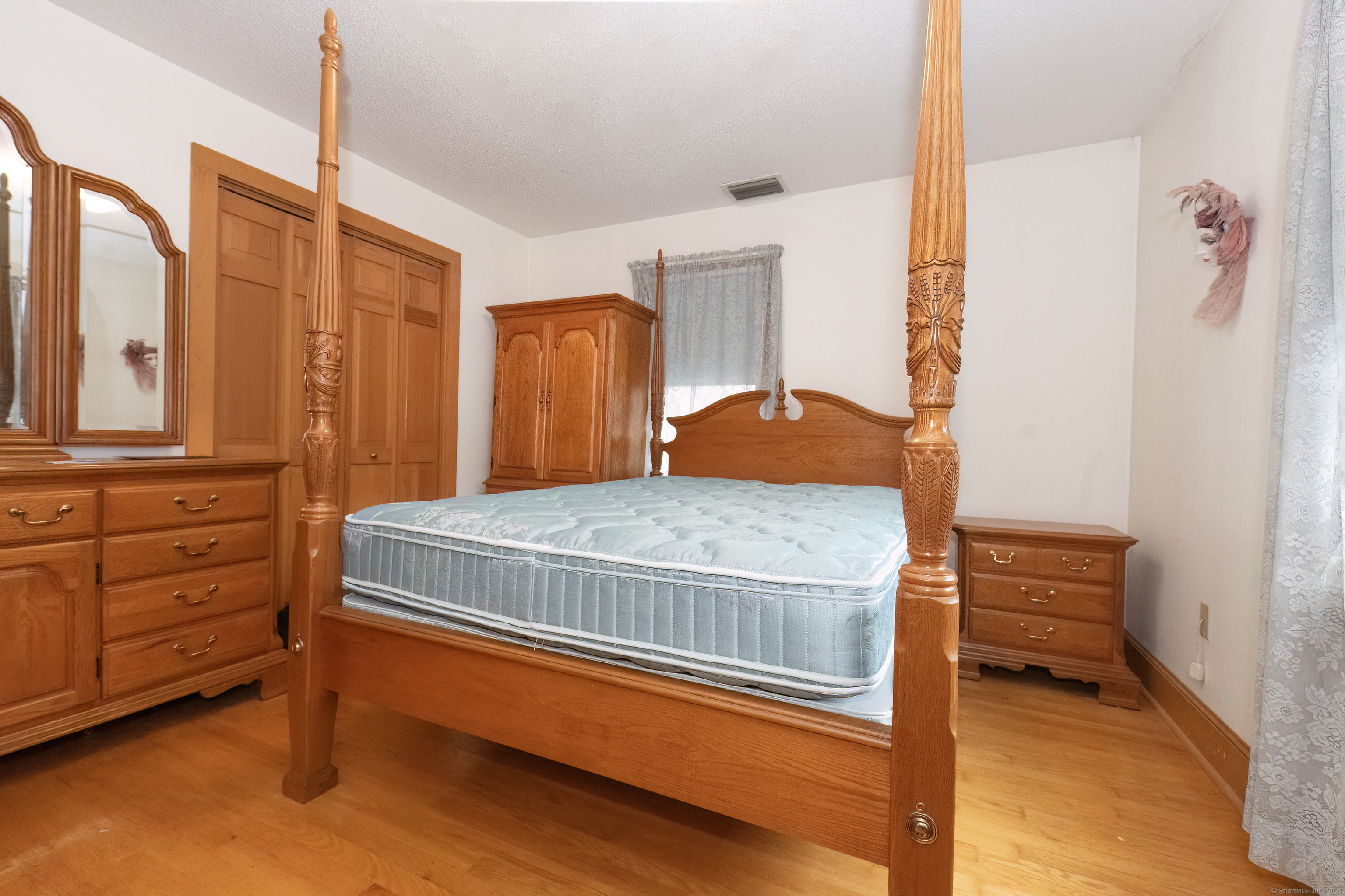 1129 N Colony Road, Meriden, Connecticut image 14
