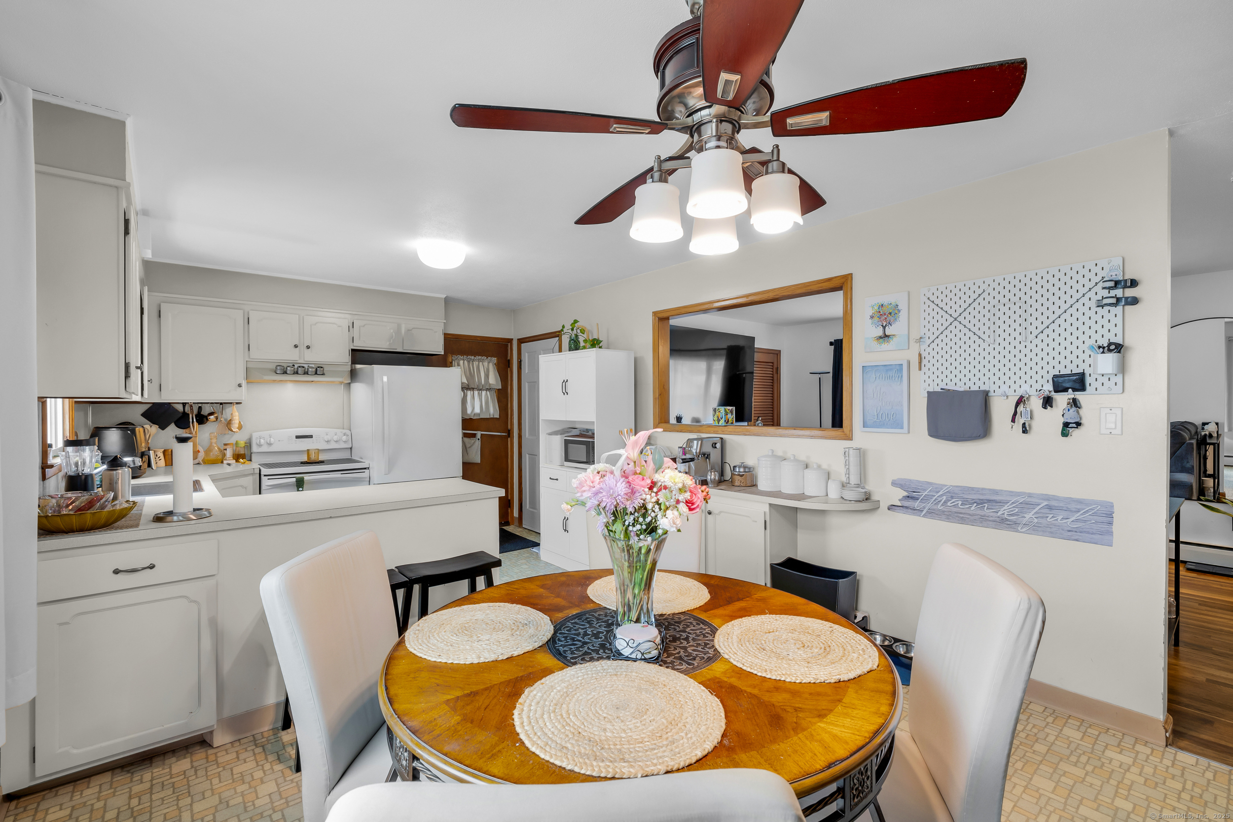 92 Holiday Hill, Waterbury, Connecticut image 10