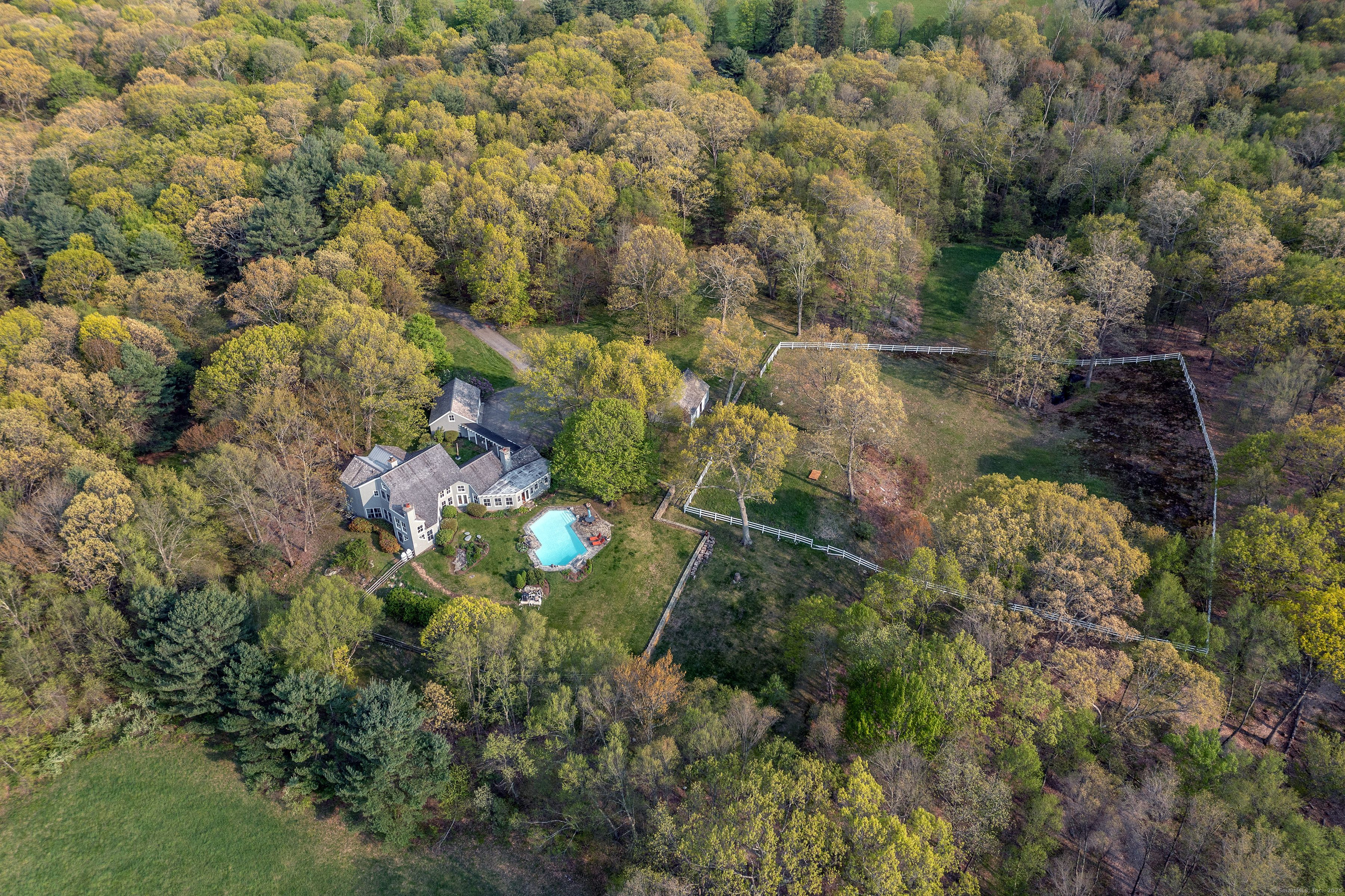 Property for Sale at Botsford Hill Road, Roxbury, Connecticut - Bedrooms: 4 
Bathrooms: 3 
Rooms: 9  - $2,195,000