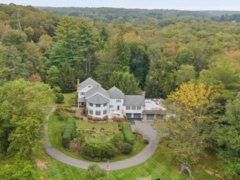 Homes For Sale - 330 Ridgefield Road<br/> Fairfield County, Wilton, CT 06897