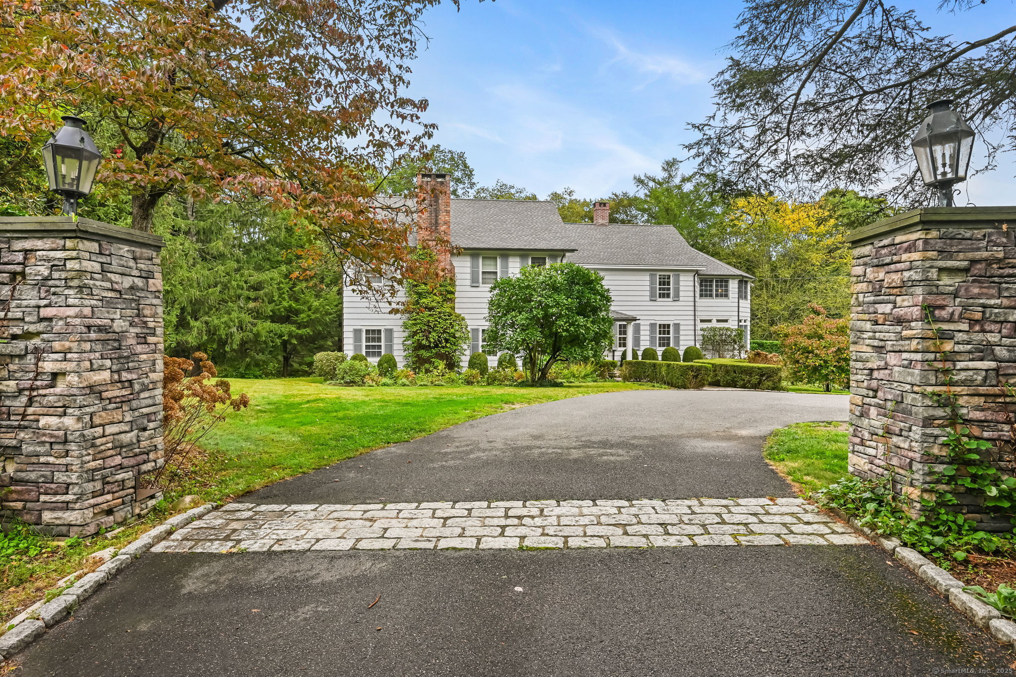 330 Ridgefield Road