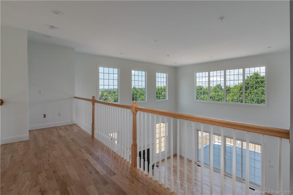 14 Pumpkin Grove, East Lyme, Connecticut image 3