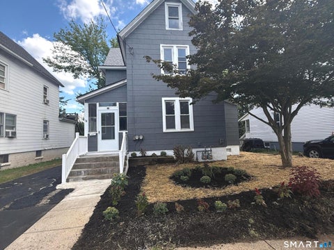 Photo of 74 Grove Street, Middletown, CT 06457 (MLS # 24202551)