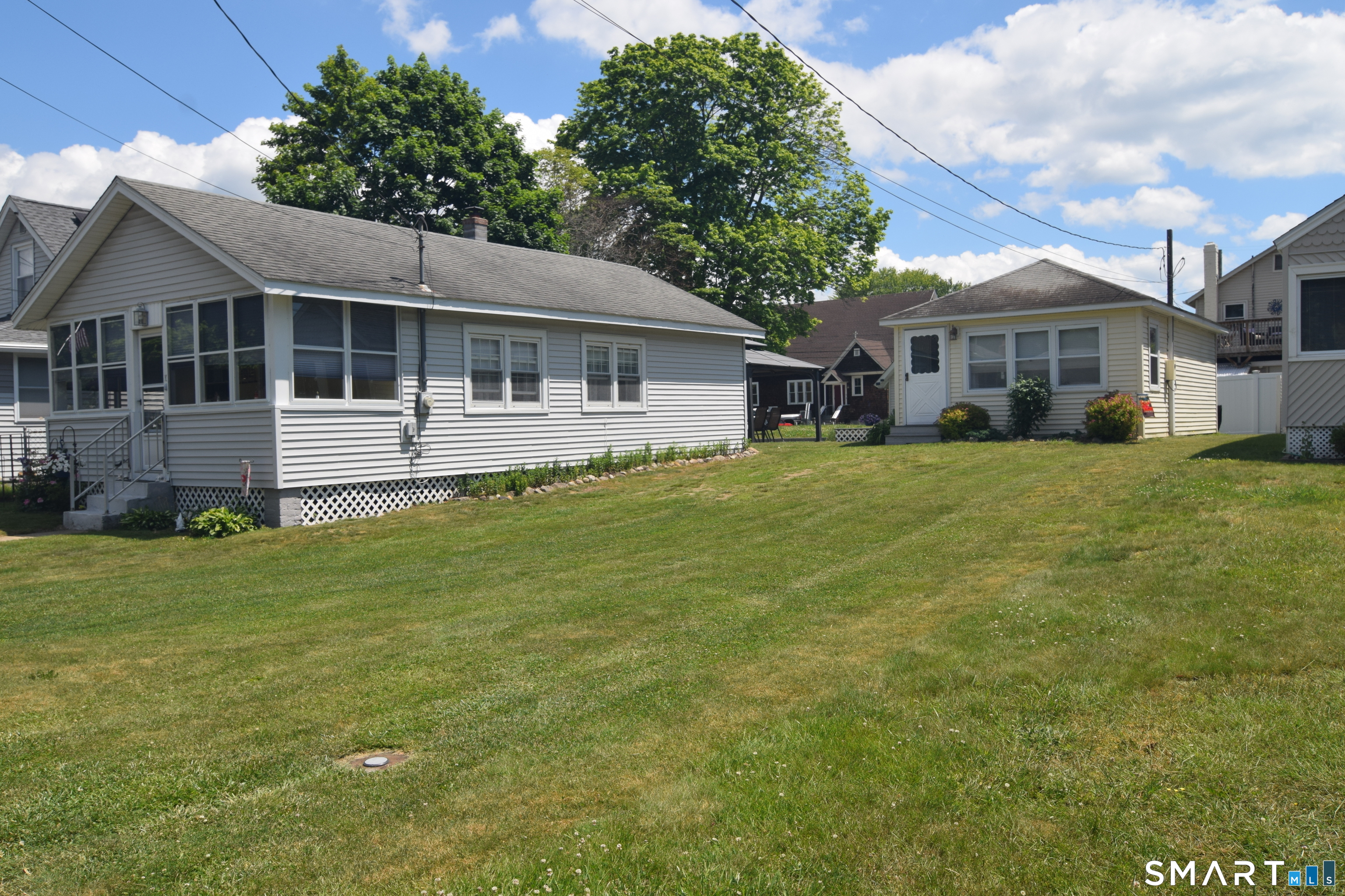 10 Hartford Avenue