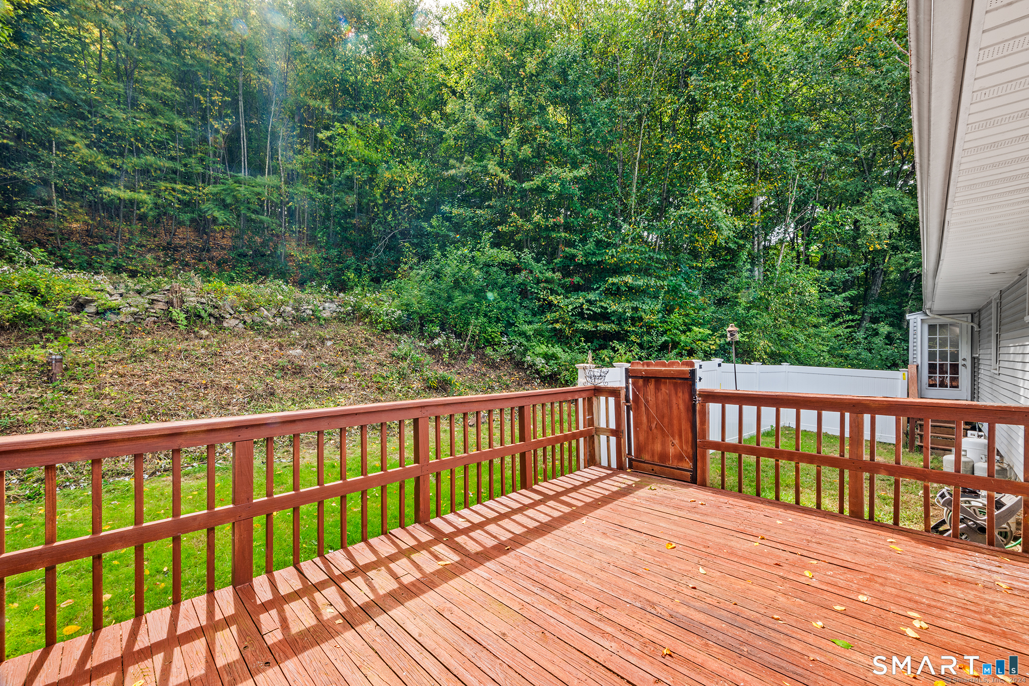 192 Leffingwell Road