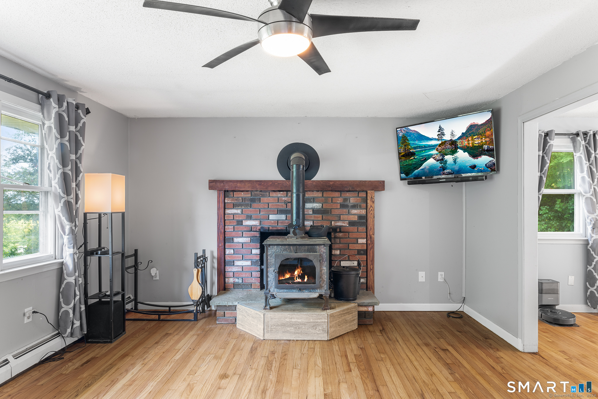 192 Leffingwell Road