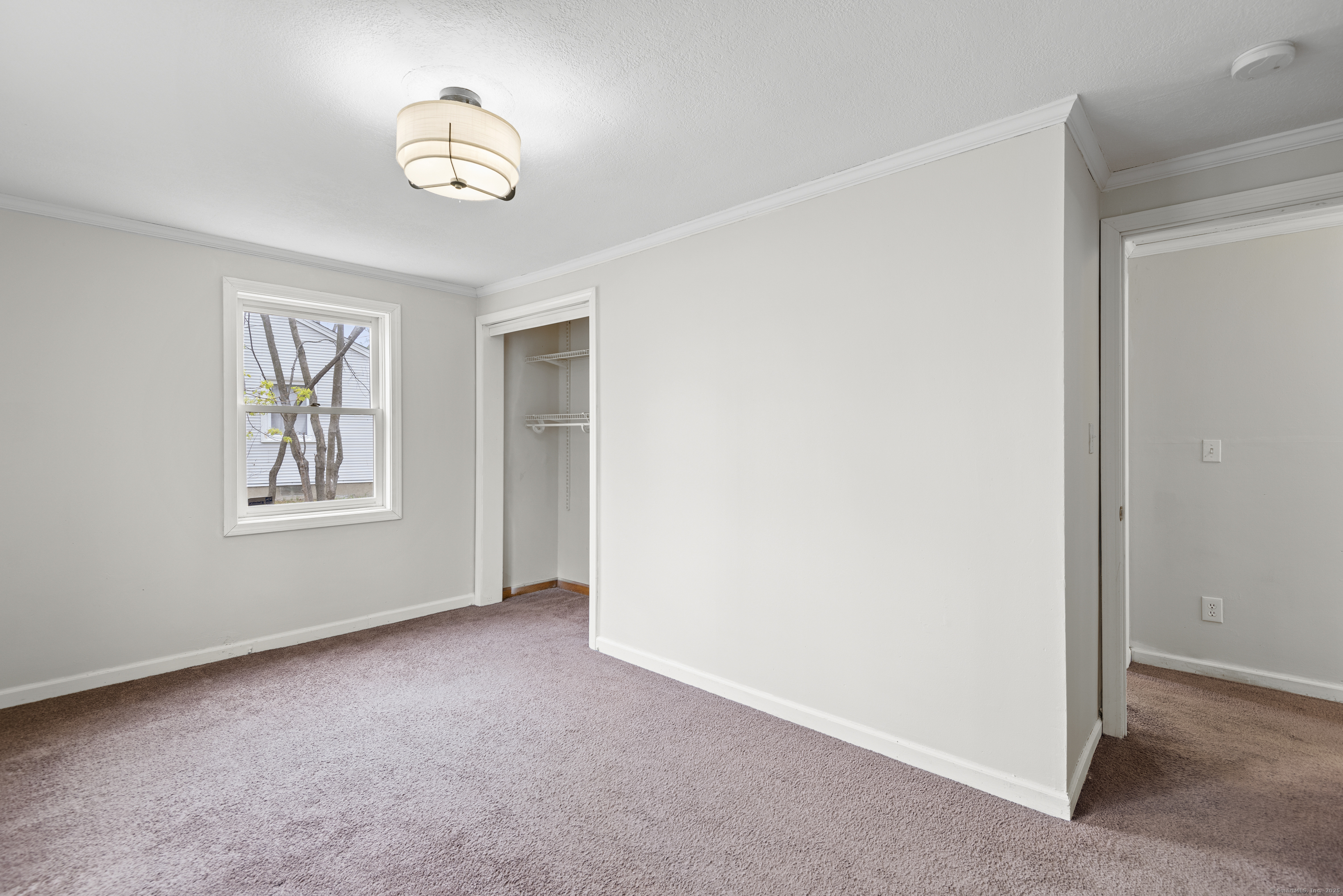 934 Matianuck Avenue, Windsor, Connecticut image 10