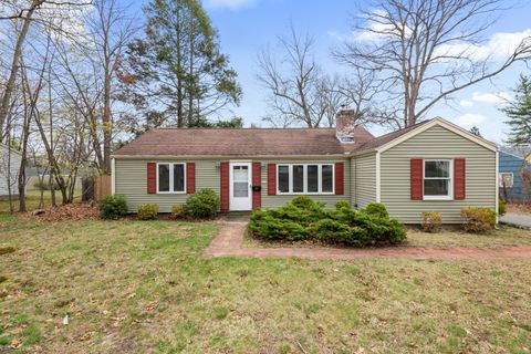 934 Matianuck Avenue Windsor CT 06095