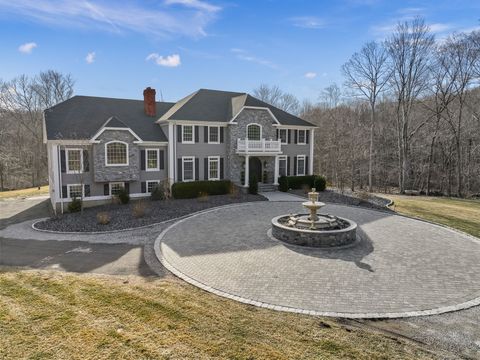1015 Sport Hill Road Easton CT 06612
