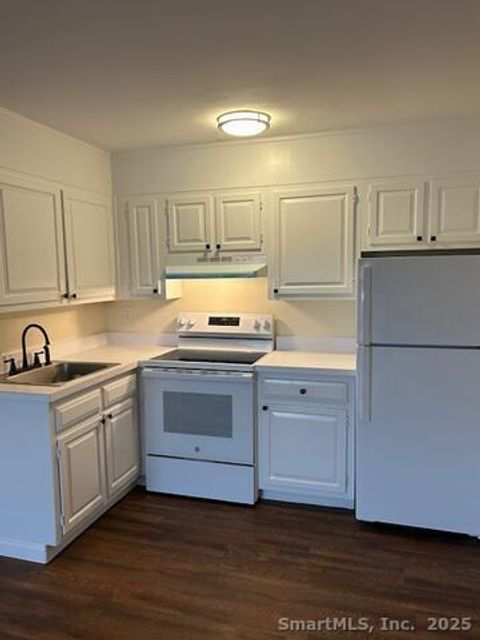 Tiny photo for 43a Seaview Avenue #12, Stamford, CT 06902 (MLS # 24140287)
