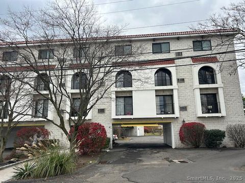 Tiny photo for 43a Seaview Avenue #12, Stamford, CT 06902 (MLS # 24140287)