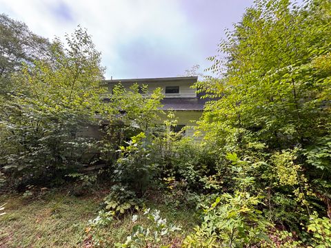 Photo of 85 Knapp Street, Easton, CT 06612 (MLS # 24124420)