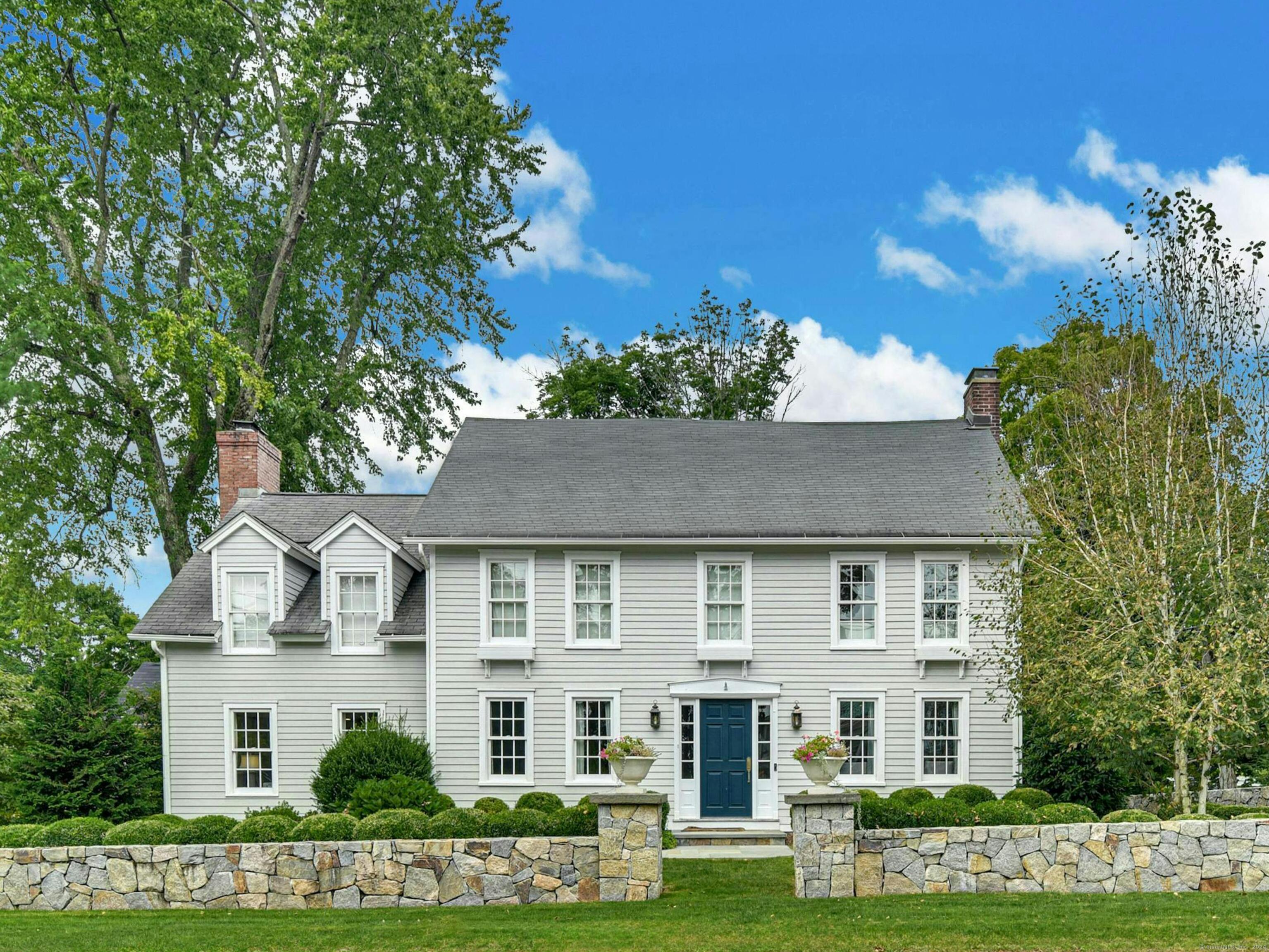 Property for Sale at 652 Weed Street, New Canaan, Connecticut - Bedrooms: 4 
Bathrooms: 4 
Rooms: 10  - $2,495,000