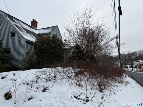 Photo of 316 South Road, Farmington, CT 06032 (MLS # 24147404)