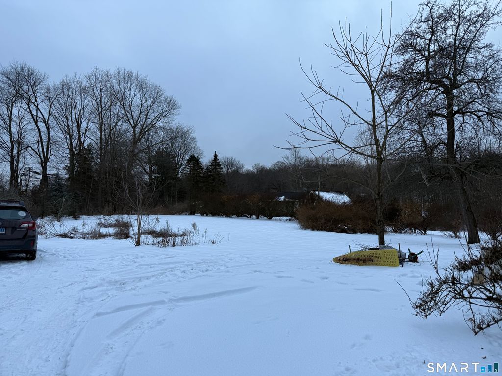 Photo of 316 South Road, Farmington, CT 06032 (MLS # 24147404)