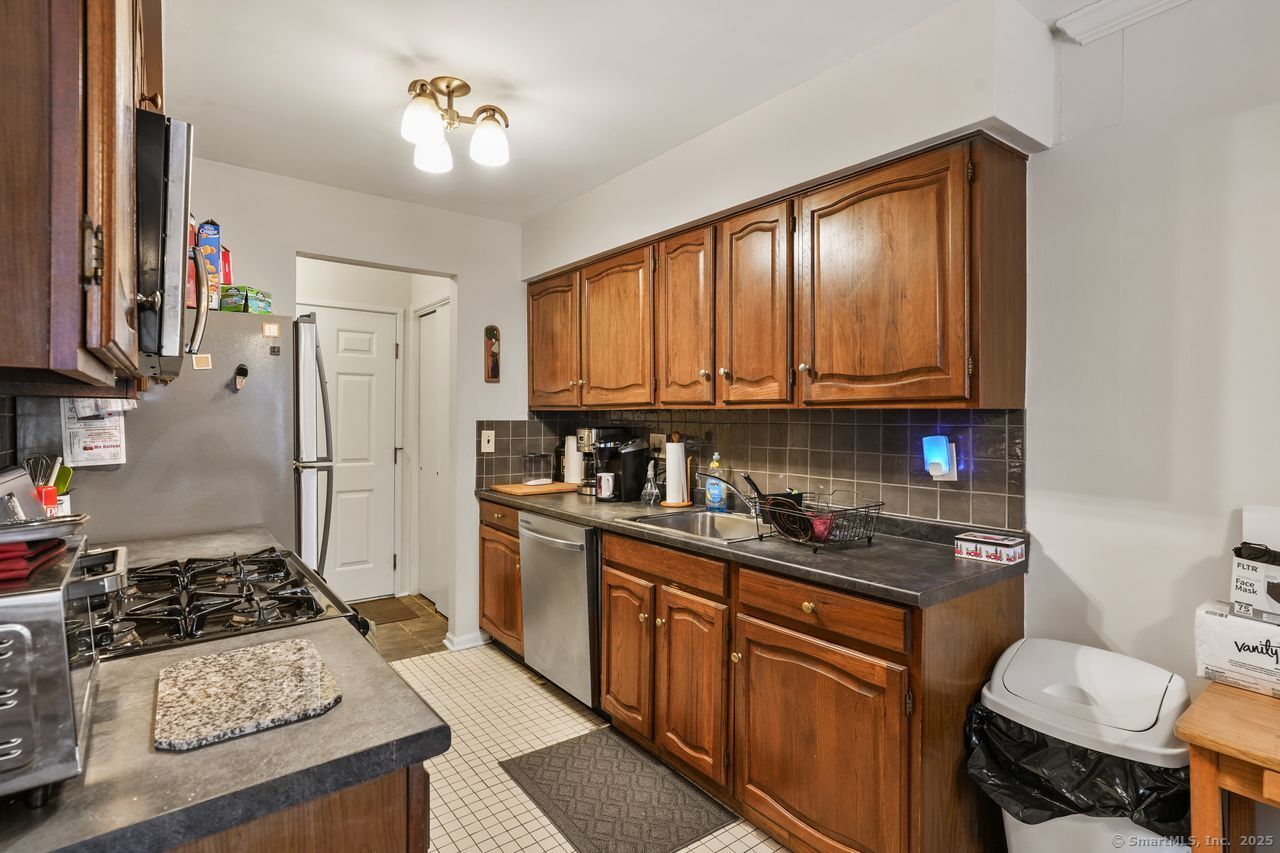 40 Teresa Place #40, Bridgeport, Connecticut image 14