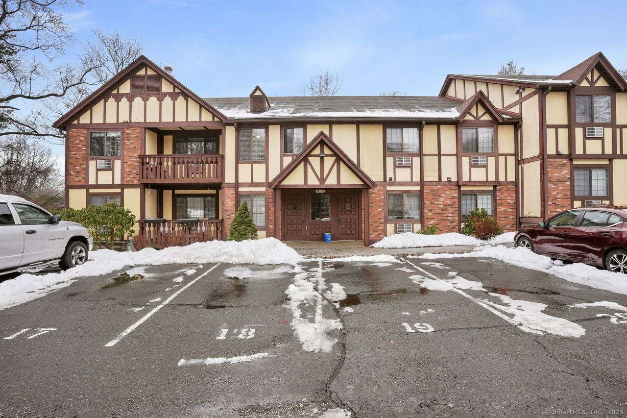 40 Teresa Place #40, Bridgeport, Connecticut image 2